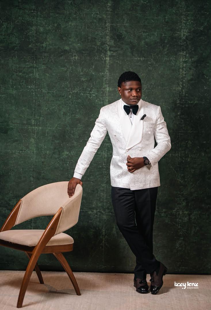 Tomiwa Adeniyi — Software engineer & technology consultant
